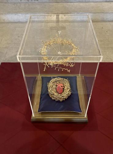 nel-suo-grembo-il-cuore-del-mondo-presentazione-opera-teca